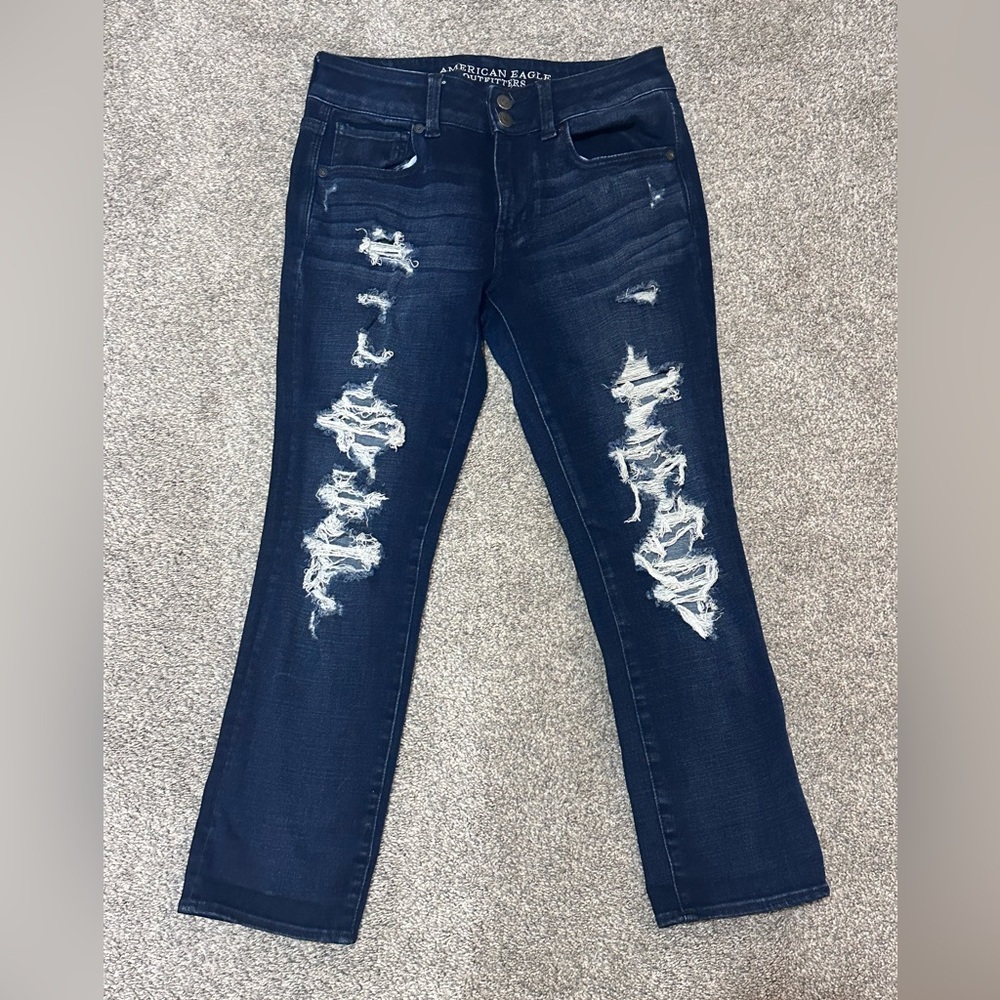 American Eagle 360* Super Super Stretch Artist Crop Distressed